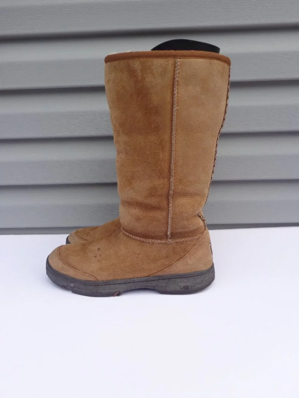 UGG Australia Ultimate Tall Braid Boots Chestnut Thick Rubber Sole Leather Sz 8